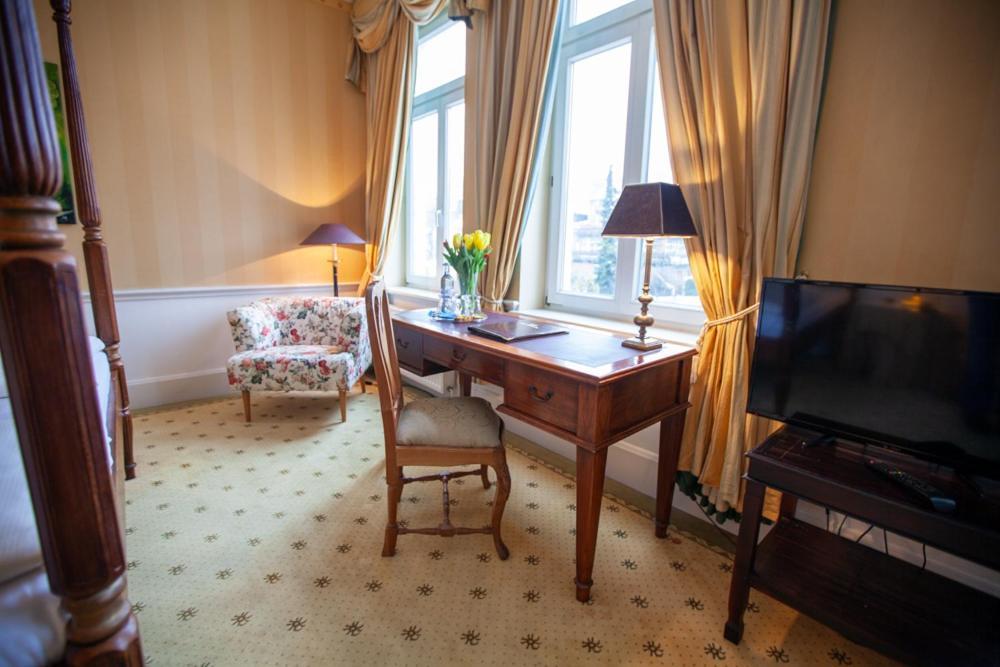 Hotel Niederlaendischer Hof Schwerin  Bagian luar foto