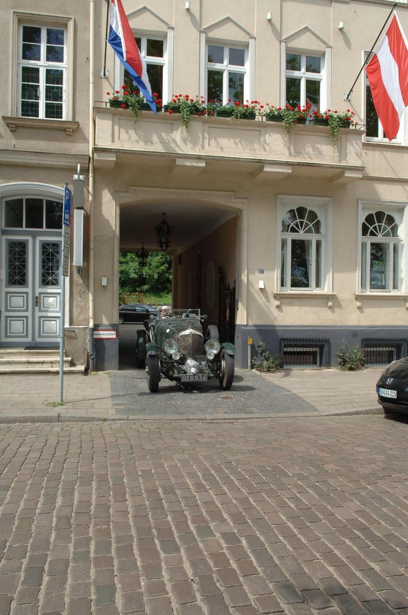Hotel Niederlaendischer Hof Schwerin  Bagian luar foto