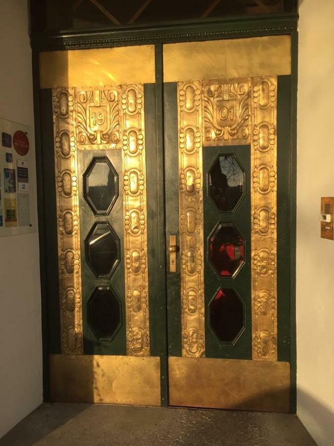 Hotel Niederlaendischer Hof Schwerin  Bagian luar foto